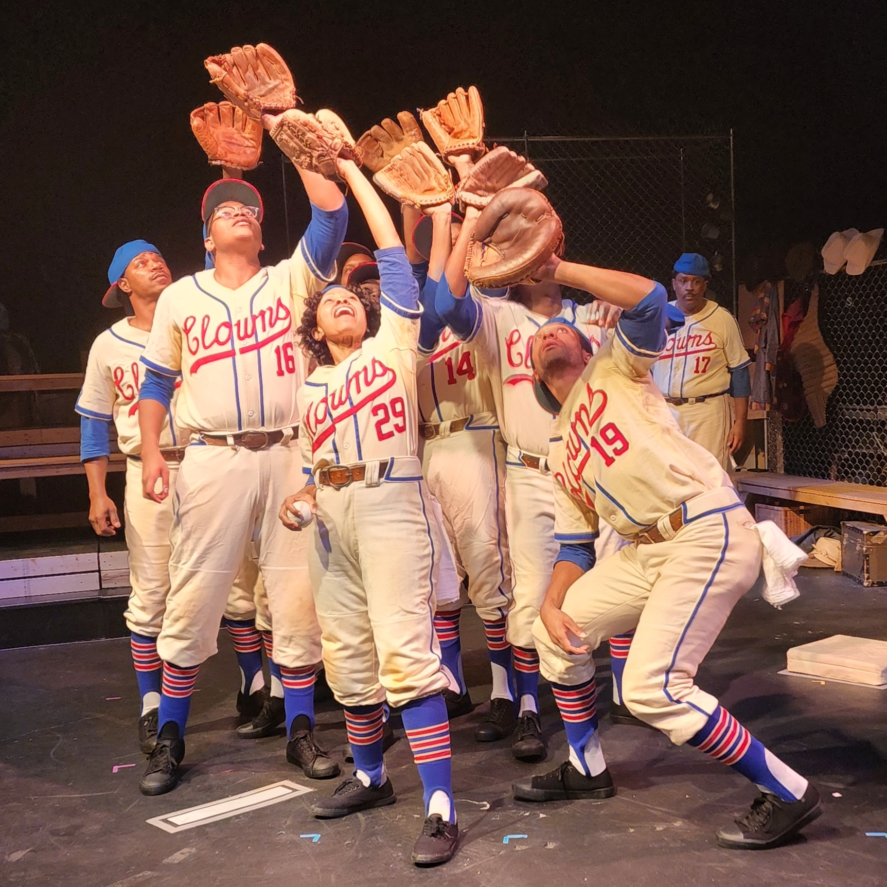 202208174341351609522811290