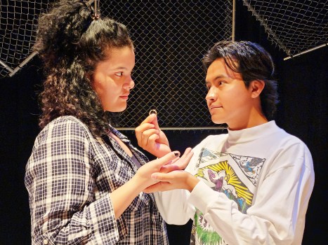 20221111578320097703585702